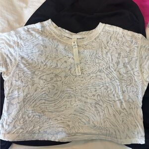 Lululemon White Swirl Tee